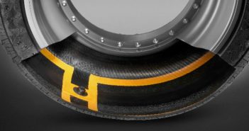 Two new intelligent tire concepts unveiled by Conti at Frankfurt