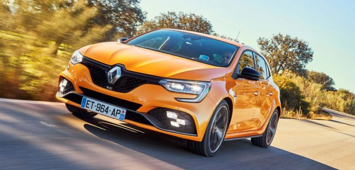 Bridgestone develops bespoke Potenza S001 for the new Mégane RS
