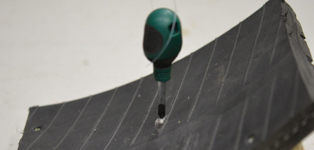 Evaluation of a truck bus radial tire failure