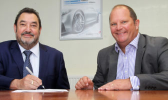 Kumho appoints R H Claydon to handle its truck tire distribution throughout UK Kumho appoints R H Claydon to handle its truck tire distribution throughout UK
