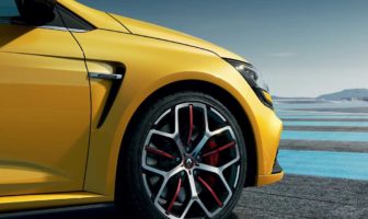 Bridgestone selected as original equipment supplier for Renault Mégane R.S. Trophy Bridgestone selected as original equipment supplier for Renault Mégane R.S. Trophy