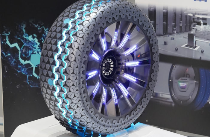 Hankook presents new ultra-high-performance tire