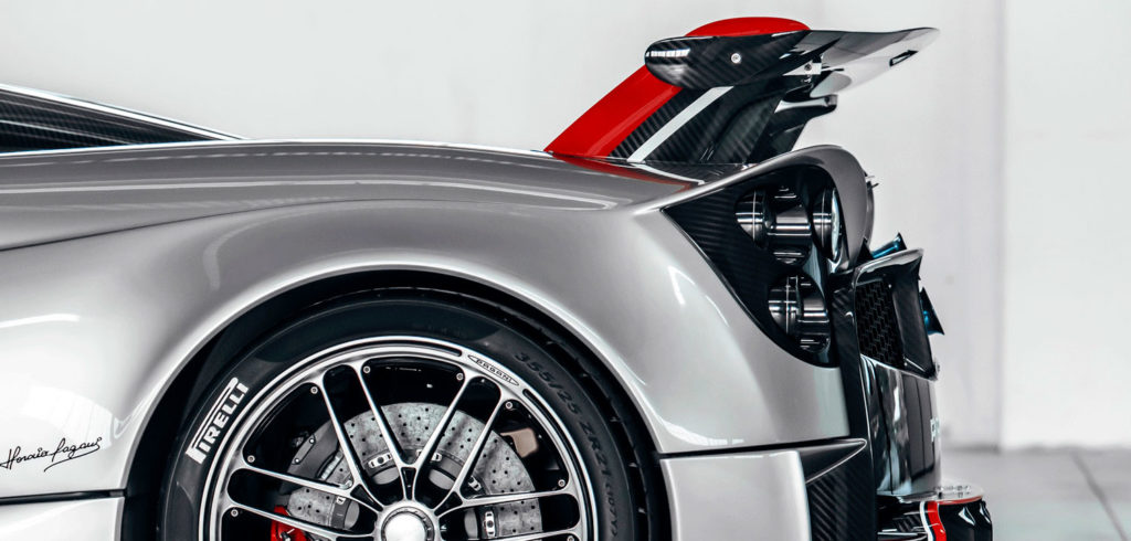 Pirelli develops bespoke P Zero Trofeo R for Pagani Huayra Roadster BC