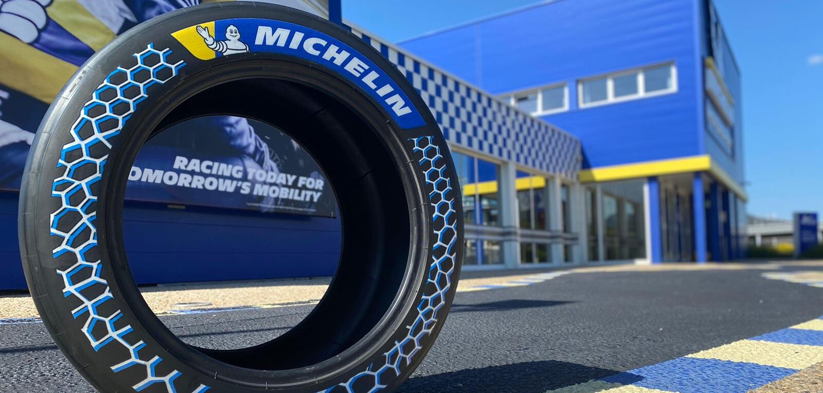 Michelin releases details of track tire with 46 sustainable content