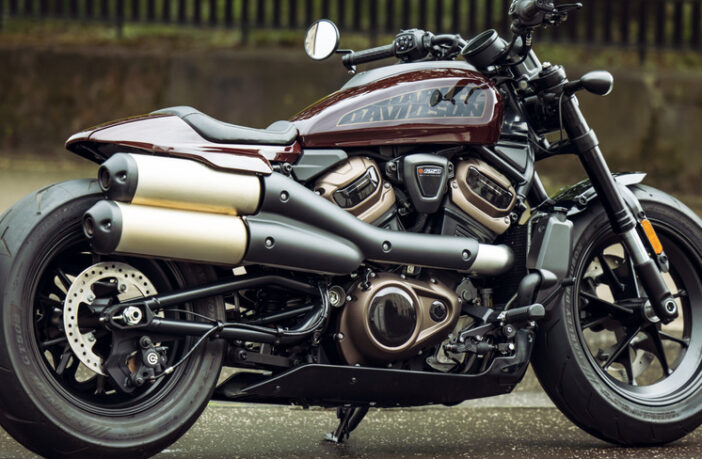 2021 Harley Davidson Sportster S tire from Dunlop Tire