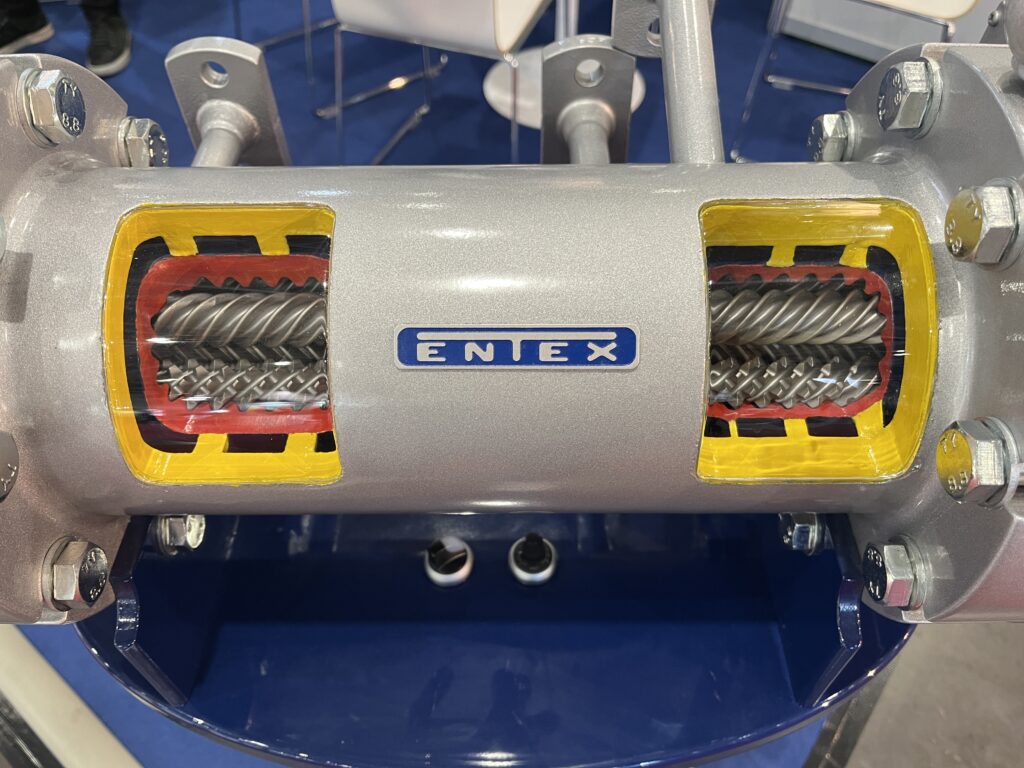 Tire Technology Expo Day 2 Entex livedemos roller extruder