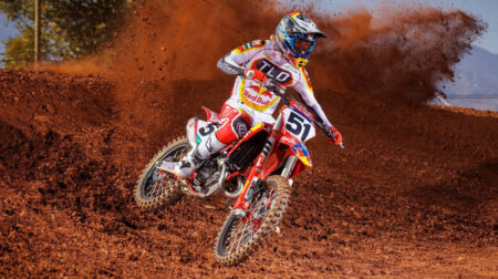 Motocross brands choose Dunlop Geomax MX34 as standard fitment
