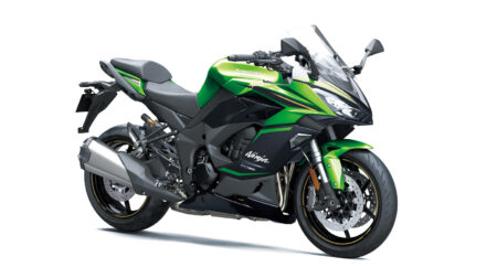 Kawasaki Ninja 1100SX fitted with Bridgestone tires.