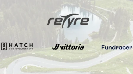 ReTyre, Hatch Blue, Vittoria and Fundracer logos.