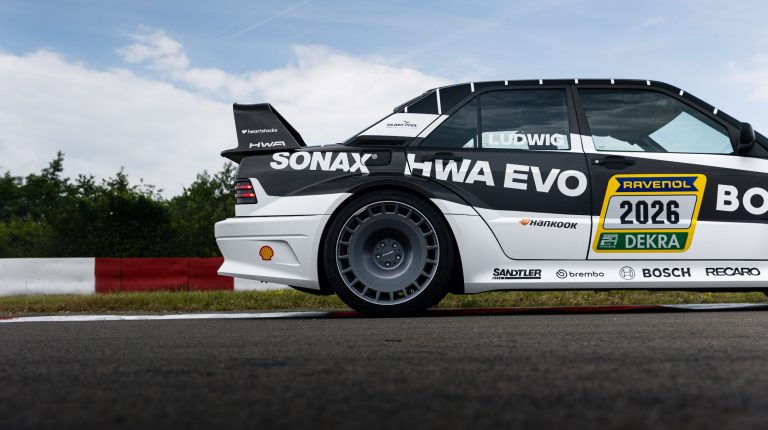 Hankook returns to super-sport tire segment with Ventus evo Z Hankook returns to super-sport tire segment with Ventus evo Z.